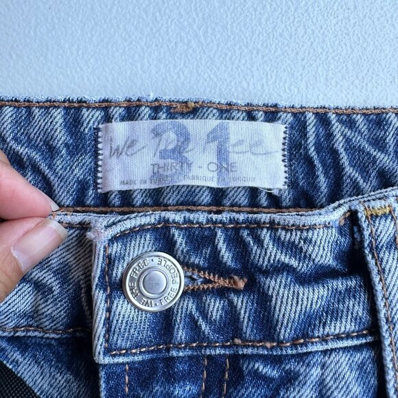 Free People We the Free Jeans Womens Size 31 Acid Wash High Rise Distressed Raw - Picture 2 of 13